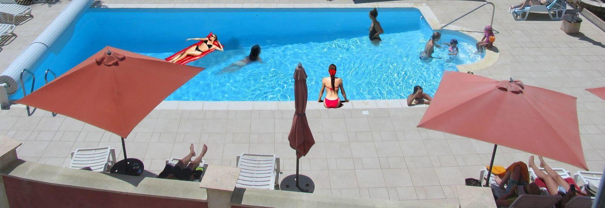 Hotel Et Studios Les Amandiers Saint-Raphaël エクステリア 写真